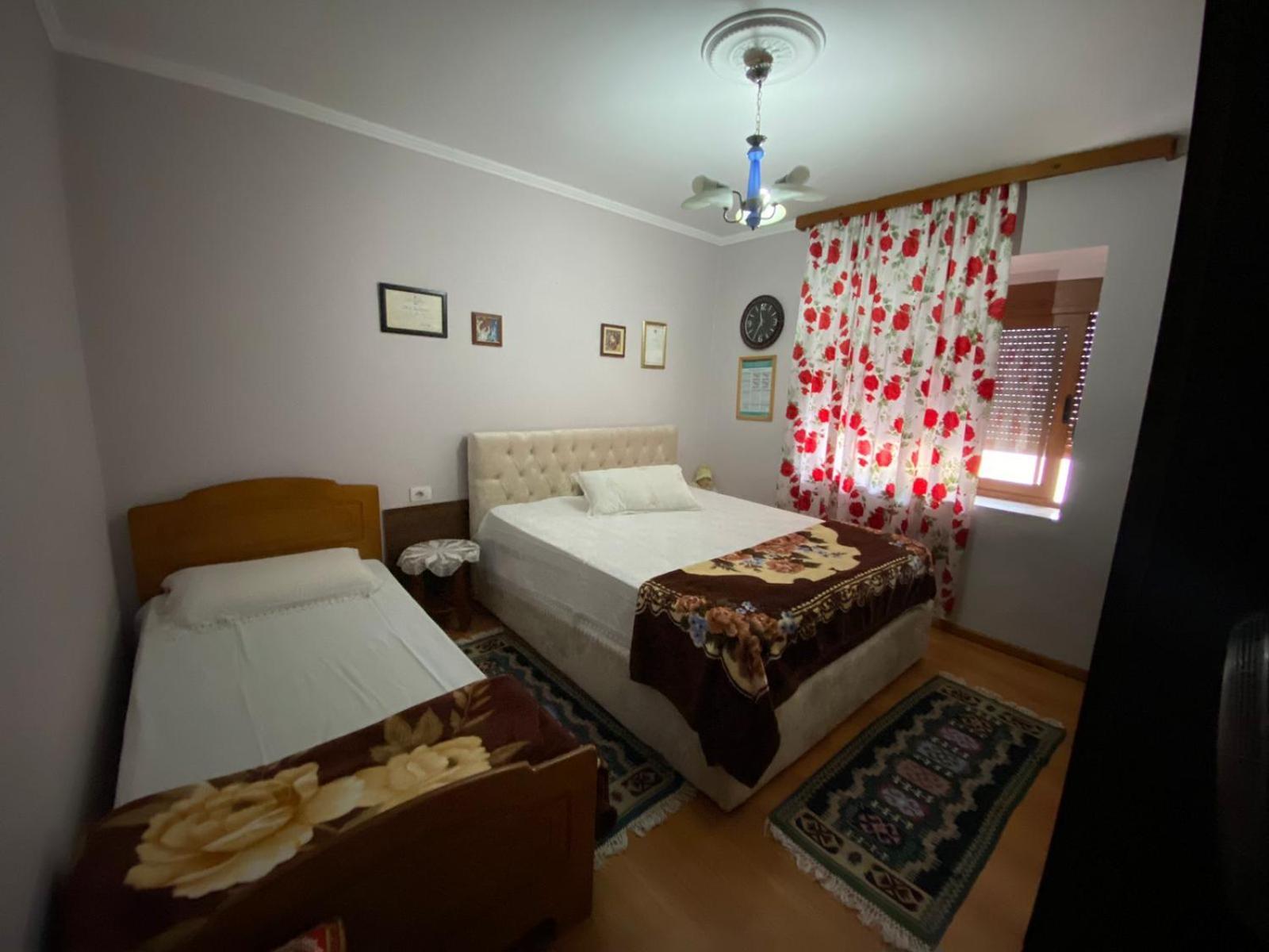 Kruja Shared Apartment Ngoại thất bức ảnh